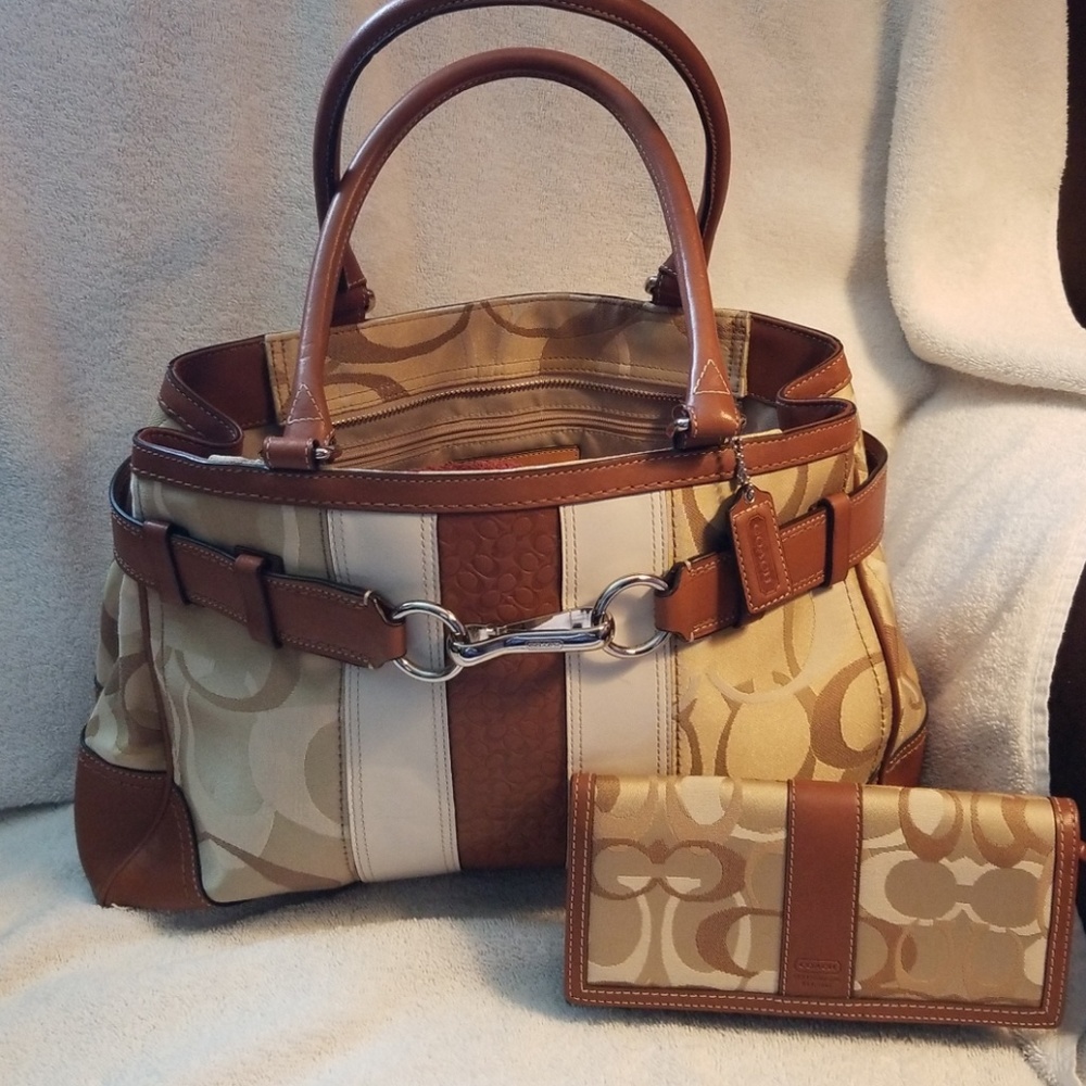 Authentic coach bag and matching wallet